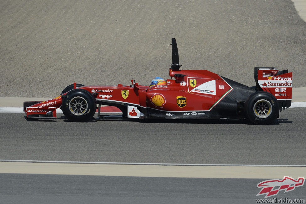 Pruebas para Fernando Alonso en Sakhir