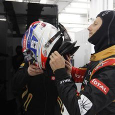 Romain Grosjean se prepara para salir