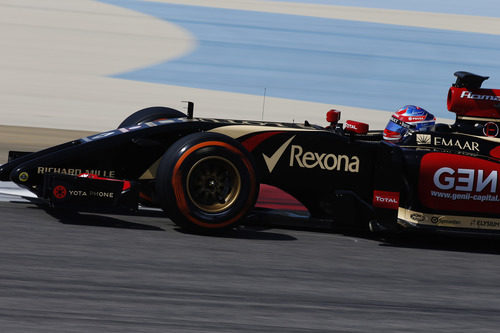 Romain Grosjean acaba el día con 18 vueltas