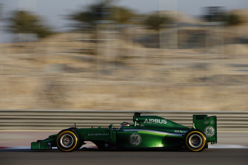 Kamui Kobayashi rodando en Baréin