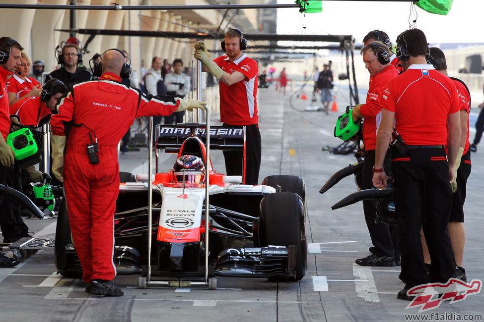 'Pit-stop' para Max Chilton