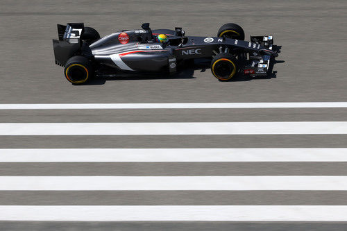 Esteban Gutiérrez sigue rodando con el C33