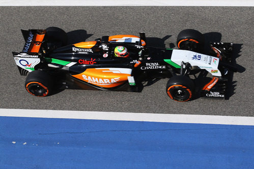 El Force India VJM07 rueda en Baréin