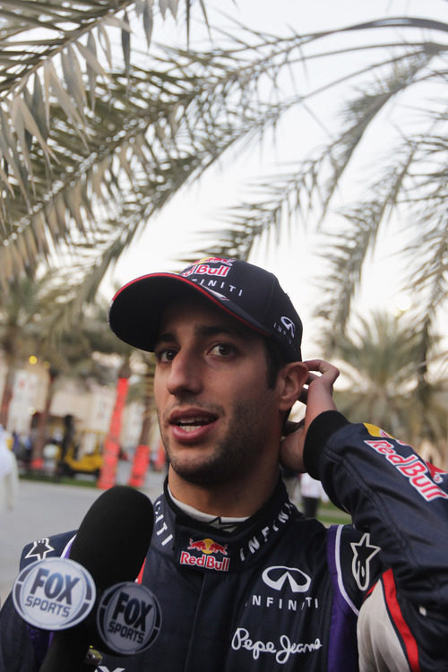 Daniel Ricciardo atiende a los medios de comunicación