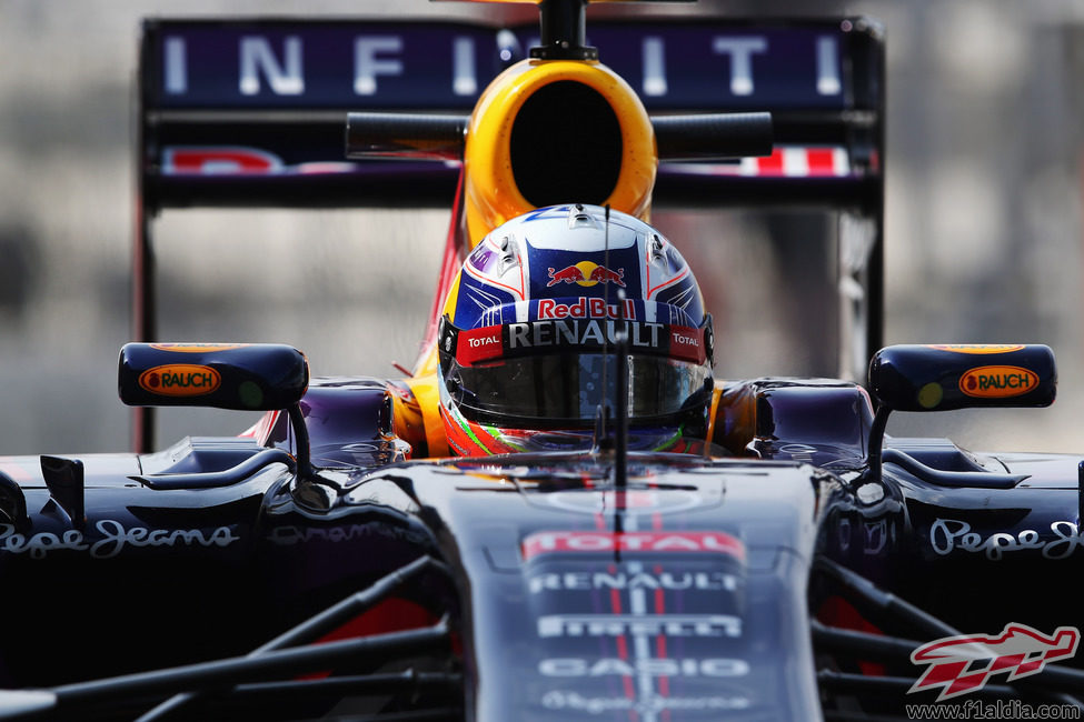 Daniel Ricciardo, a los mandos del RB10