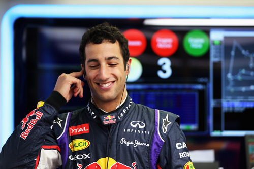 Sonrisa de Daniel Ricciardo en Red Bull