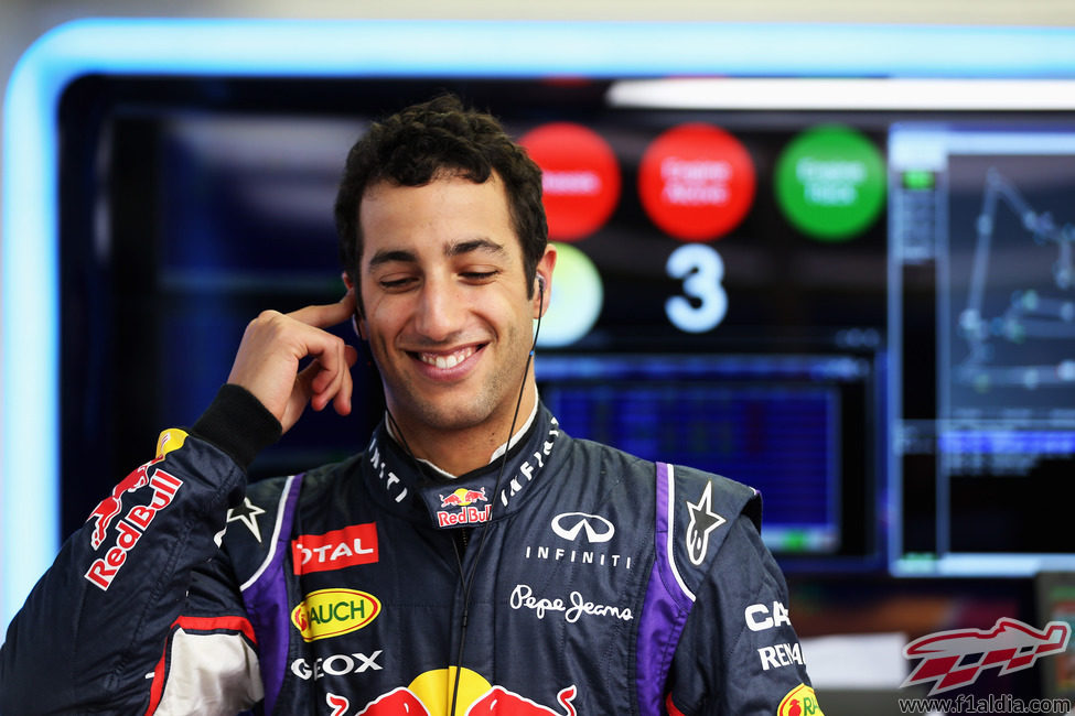 Sonrisa de Daniel Ricciardo en Red Bull