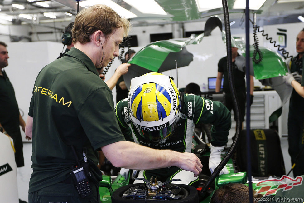 Marcus Ericsson se mete en su CT05