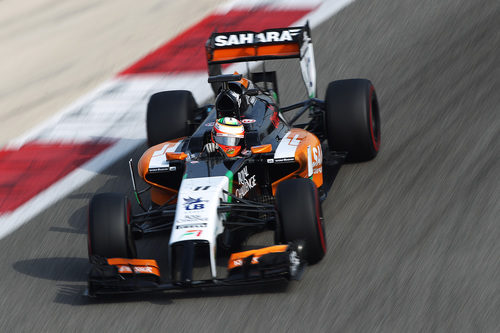Sergio Pérez pilota el Force India VJM07 en Sakhir