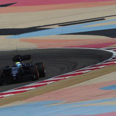 Curva en Sakhir para Felipe Massa
