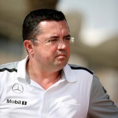 Eric Boullier con McLaren en los test de Baréin