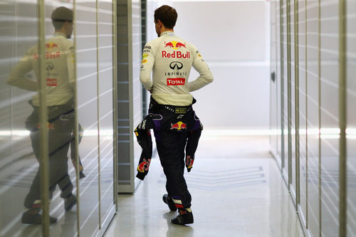 Sebastian Vettel se retira en Baréin