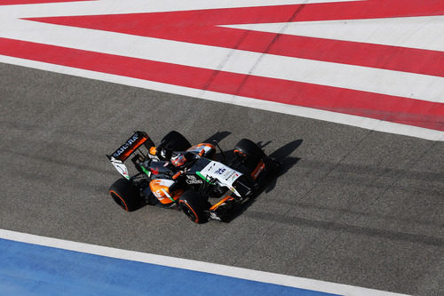 Nico Hülkenberg vuelve a boxes en Sakhir