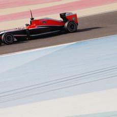 Jules Bianchi rueda con los medios