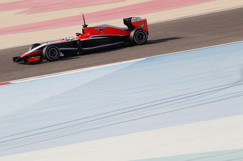 Jules Bianchi rueda con los medios