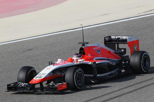 Jules Bianchi maneja el MR03