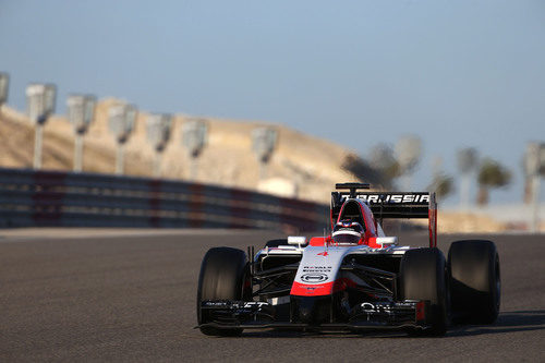 Max Chilton rodando en los segundos test de Baréin