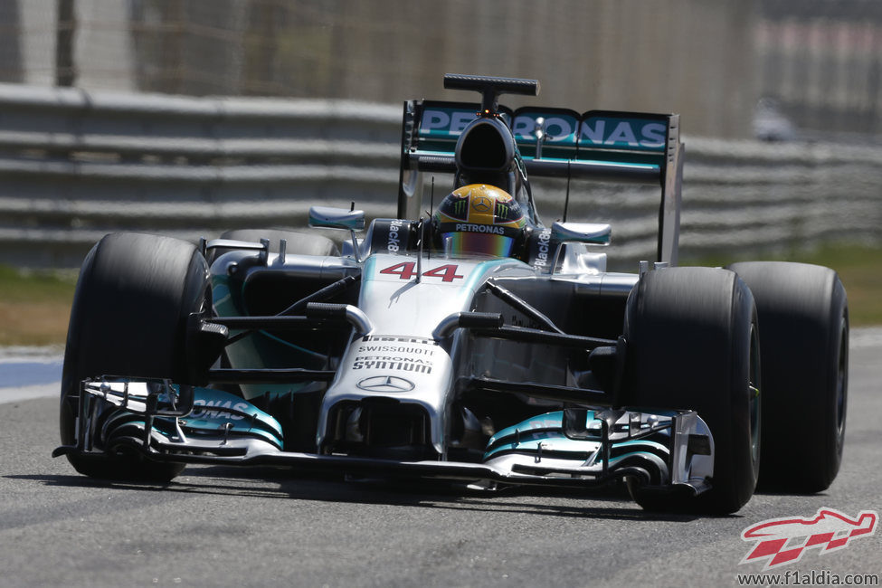 Mejor crono para Lewis Hamilton en el último día de test
