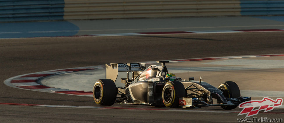 Esteban Gutiérrez en simulación de carrera