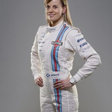 Susie Wolff posa ante la cámara con el mono de Williams Martini Racing