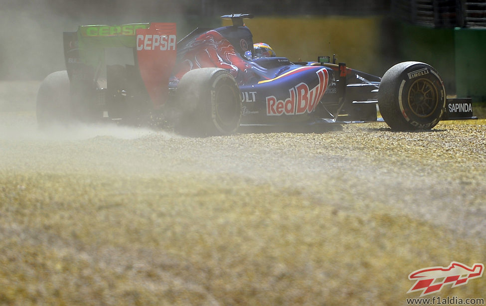 Jean-Eric Vergne acaba en la gravilla