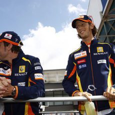 Alonso, Grosjean y Barrichello