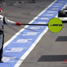 Barrichello a boxes