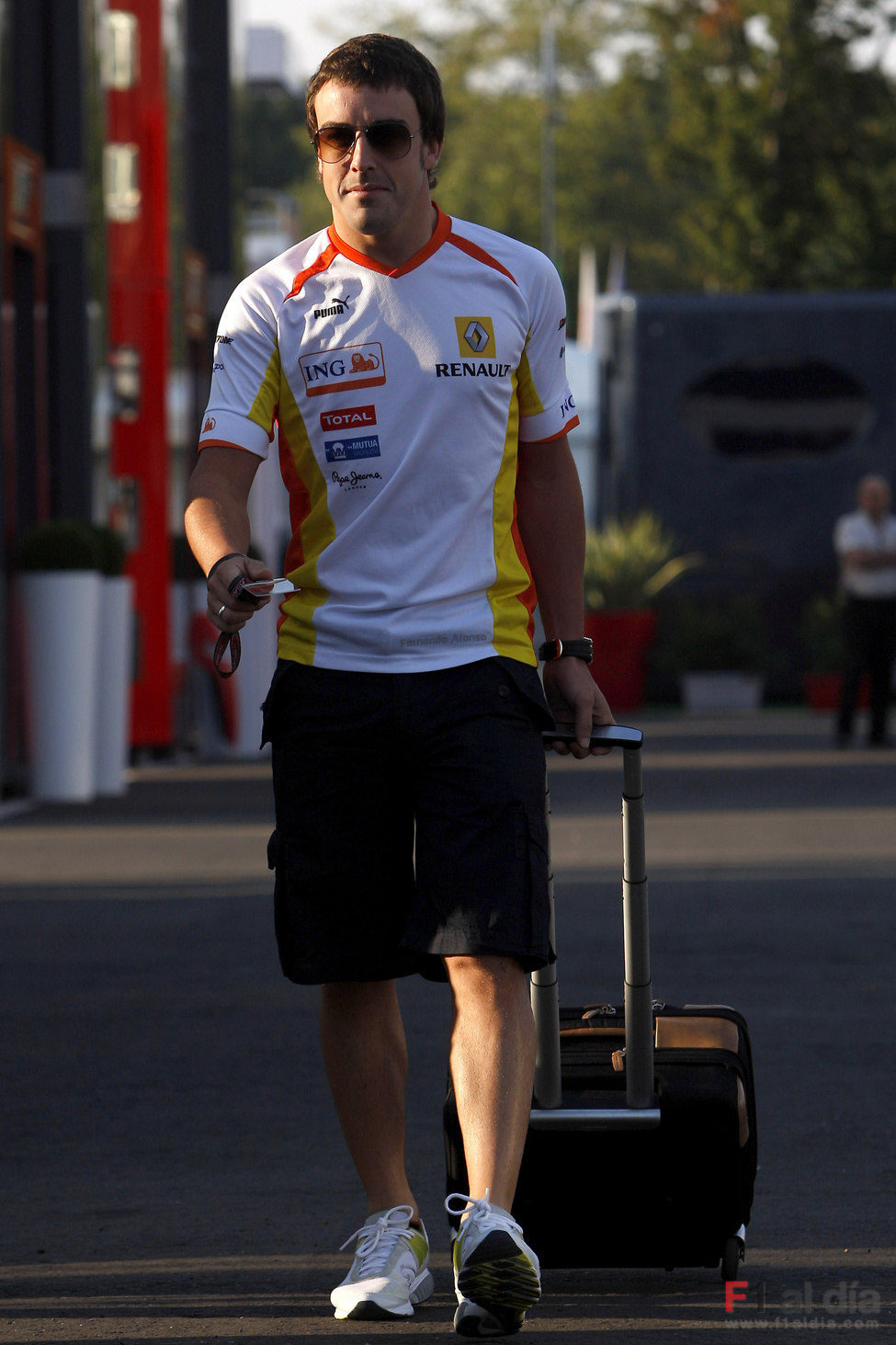 Alonso llega al circuito