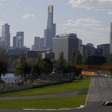 Valtteri Bottas trabaja la aerodinámica en tandas largas