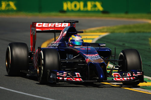 Jean-Eric Vergne trazando una curva