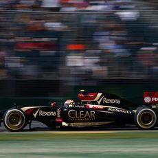 Problemas eléctricos para Pastor Maldonado