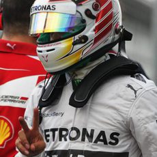 Primera pole del año para Lewis Hamilton