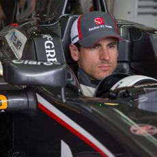 Adrian Sutil concentrado antes de que comience la temporada