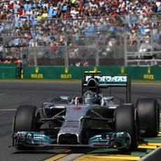 El W05 avanza en manos de Nico Rosberg