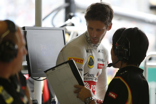 Explicaciones para Romain Grosjean en el box