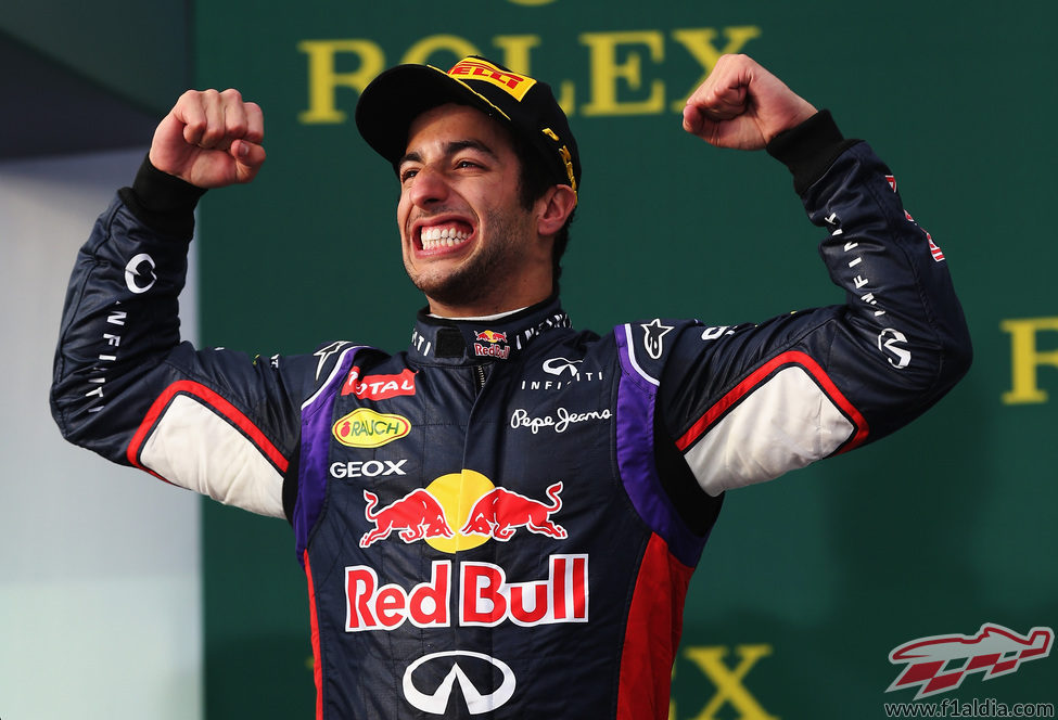 Mucha alegría de Daniel Ricciardo en su carrera de casa