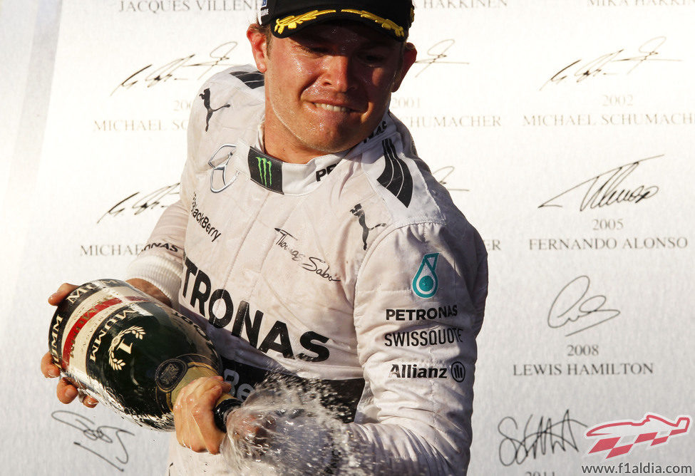 Nico Rosberg celebra su victoria en Australia
