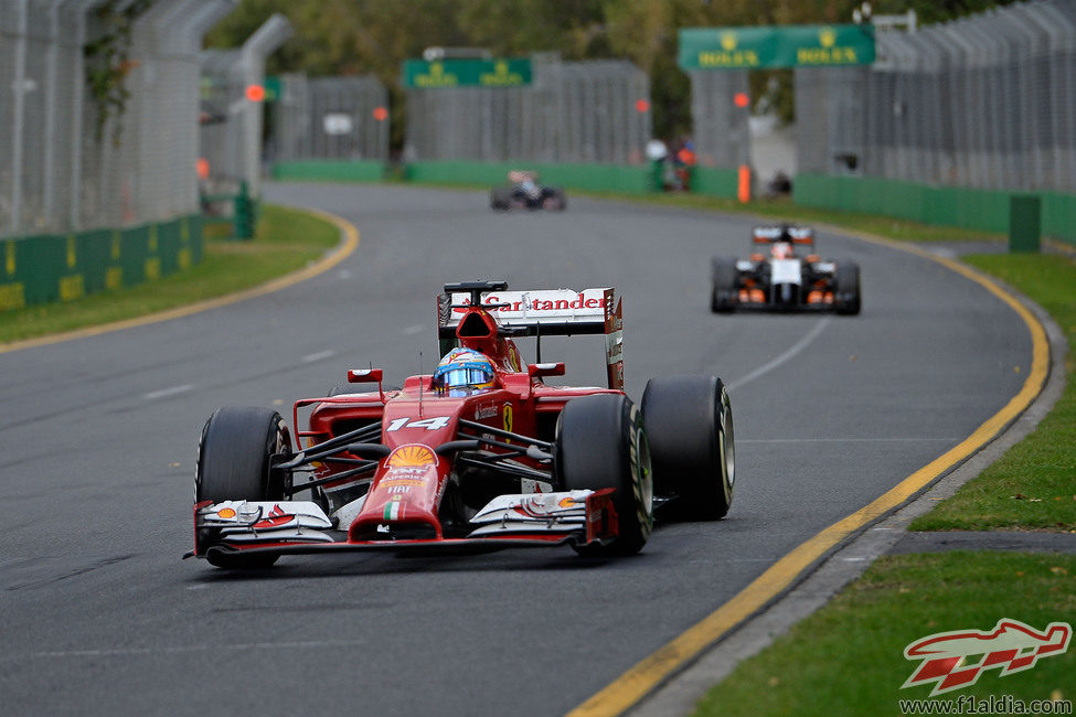 Fernando Alonso firma el quinto mejor tiempo