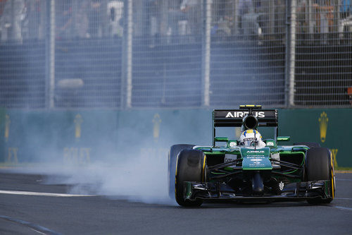 Marcus Ericsson se pasa de frenada