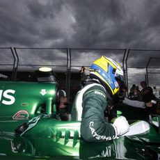 Marcus Ericsson a punto de empezar la carrera