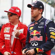 Sebastian Vettel y Kimi Räikkönen, antes de la carrera