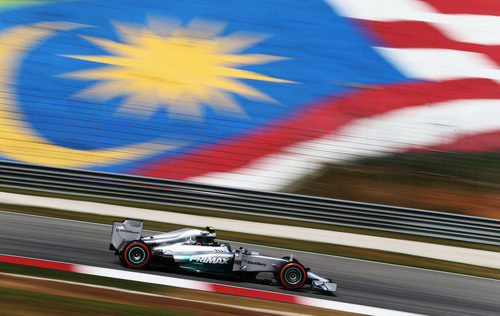 Nico Rosberg, mejor tiempo en los Libres 2 de Malasia