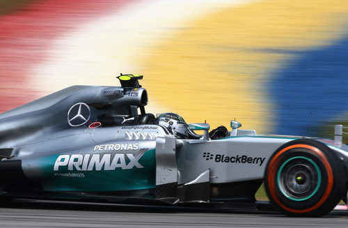 Nico Rosberg rueda en Sepang