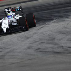 Buena jornada de viernes para Felipe Massa en Sepang