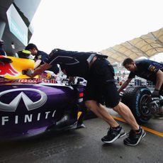 Daniel Ricciardo vuelve a su 'box'