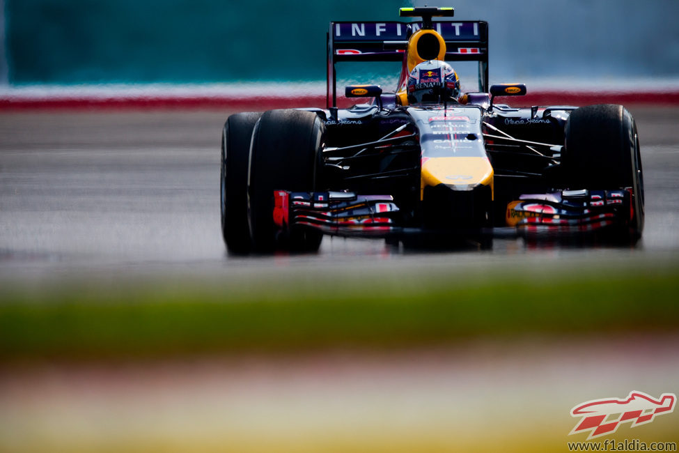 Daniel Ricciardo no acabó el GP de Malasia