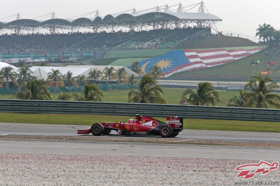 Compuesto duro para Kimi Räikkönen en el GP de Malasia