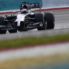 Jenson Button ha hecho una carrera impecable