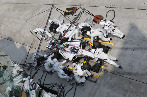 Valtteri Bottas en un pitstop