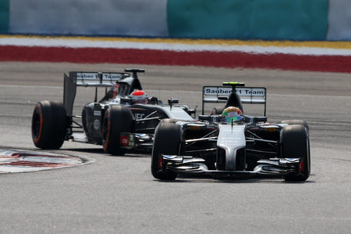 Adrian Sutil y Esteban Gutiérrez ruedan en Malasia